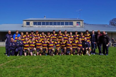 Emphatic win for U17s