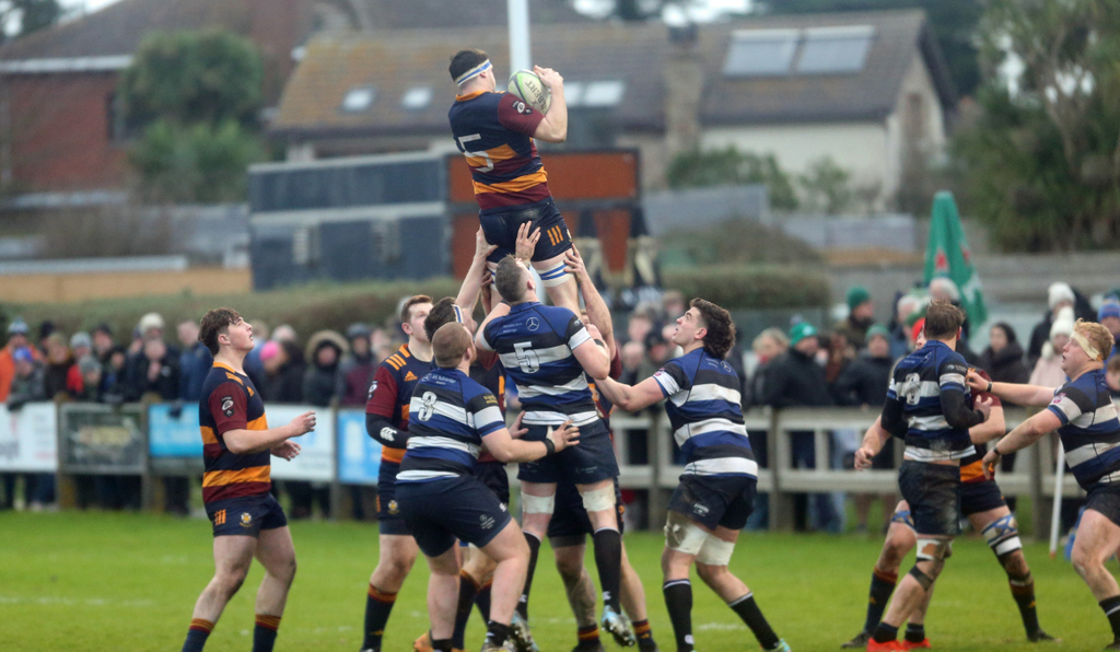Skerries V Wanderes Dec 24 37